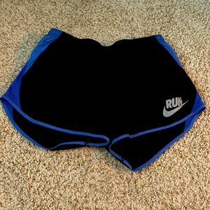 Nike run shorts size medium